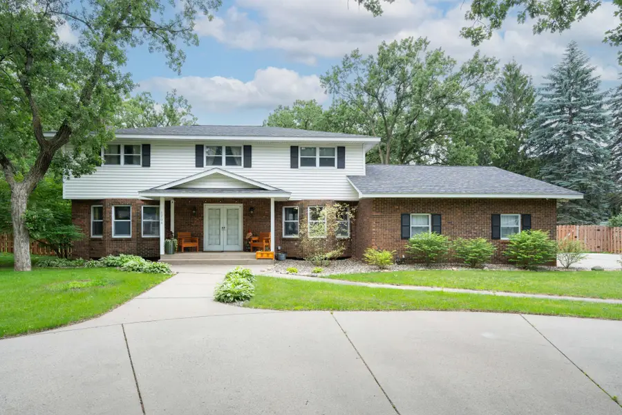 1708 Woodland Road, Saint Cloud, MN 56304 - Image #2