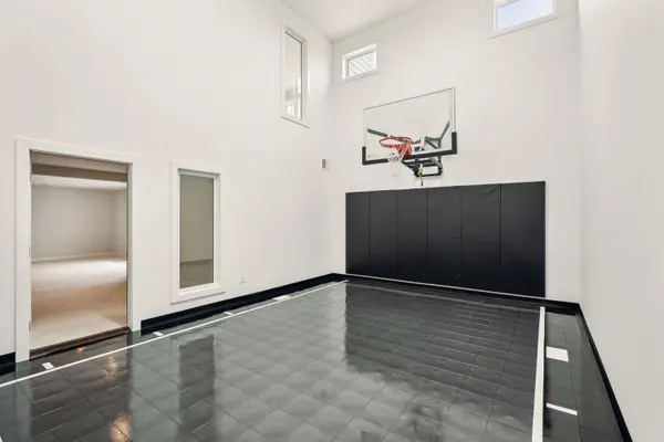 5830 Freeland Bay N, Hugo, MN 55038