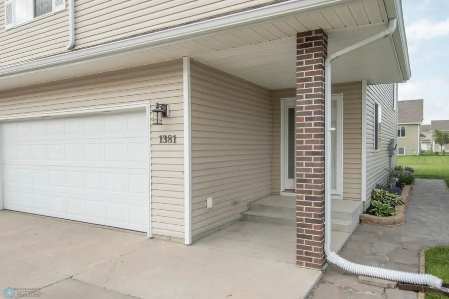 1381 Westport Beach Way, West Fargo, ND 58078 - Image #3