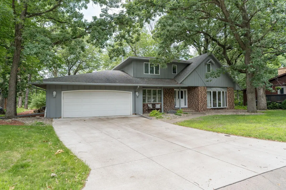 1577 Sherwood Drive, North Mankato, MN 56003 - #1