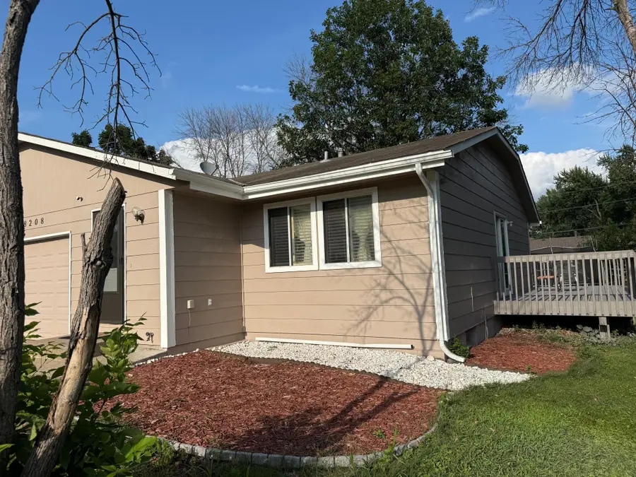 8208 Halifax Court N, Brooklyn Park, MN 55443 - #3