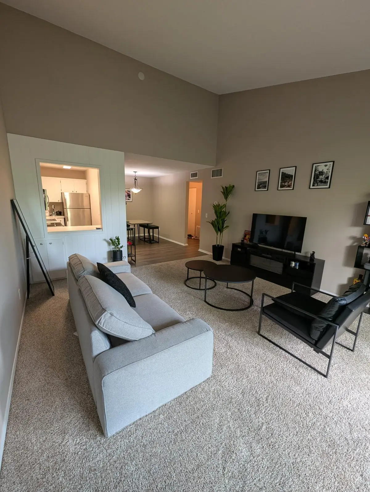 4120 Parklawn Avenue #319, Edina, MN 55435 - Image #1