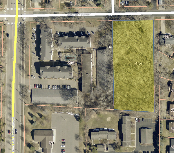 2303 3rd Street Nw, Saint Paul, MN 55112