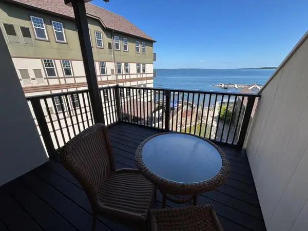 502 Cleveland Boulevard W #2300, Walker, MN 56484