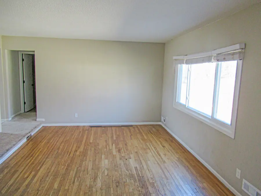 6567 133rd Street W, Apple Valley, MN 55124 - Image #3