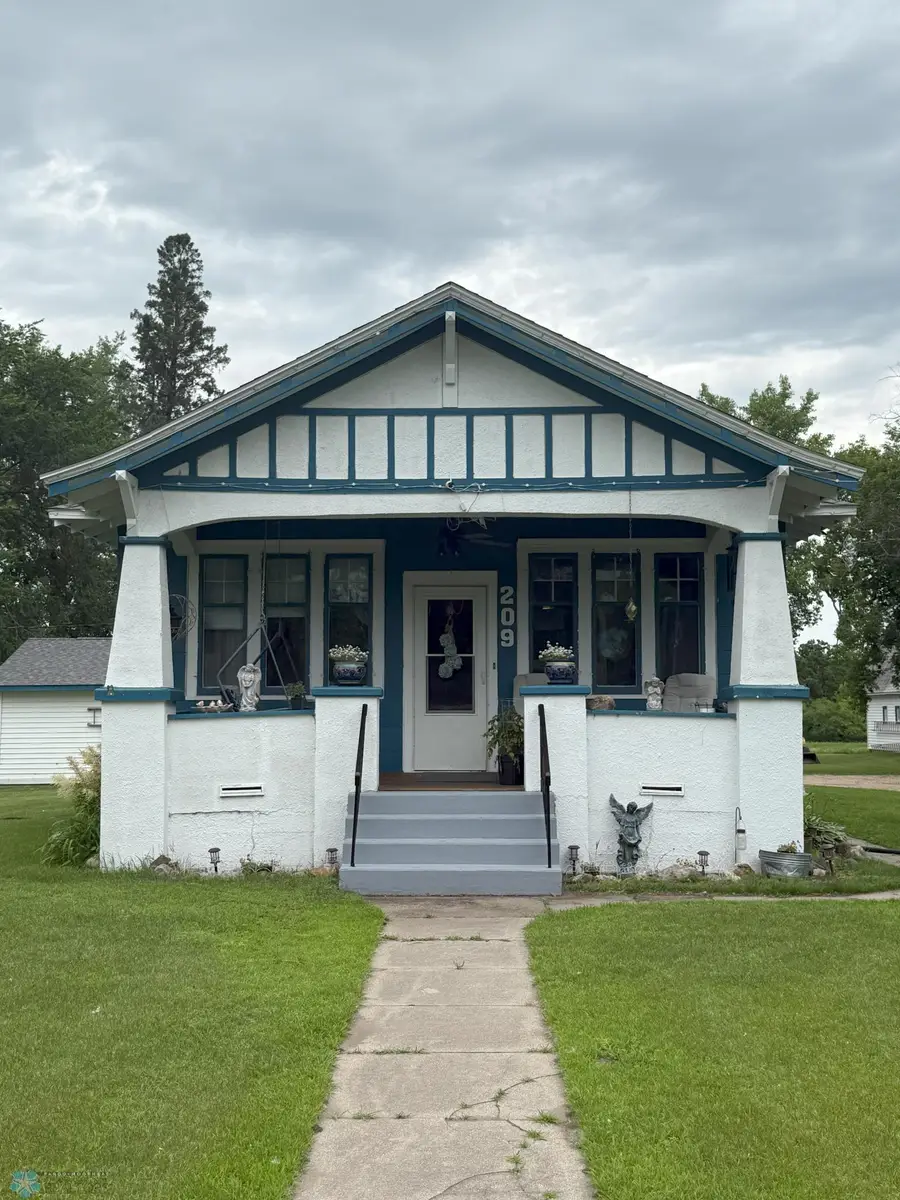 209 Lincoln Avenue Ne, Twin Valley, MN 56584 - Image #3