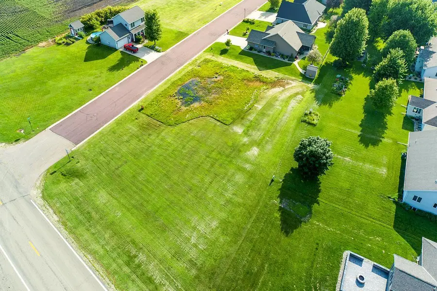 21 Marples Avenue, Minnesota Lake, MN 56068 - #3