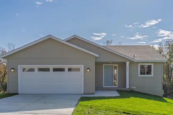 2420 15 Street Se, Rochester, MN 55904