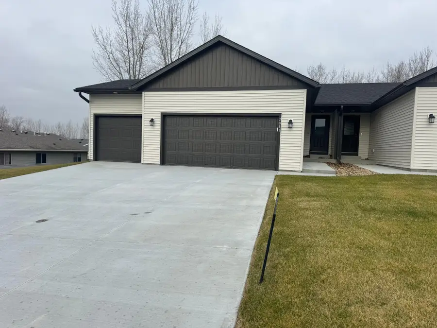 2031 20th Street E, Zumbrota, MN 55992 - Image #2