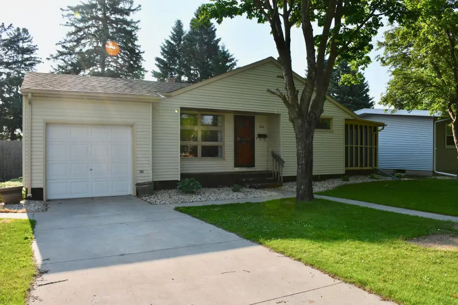308 Maple Avenue S, Thief River Falls, MN 56701 - Image #3