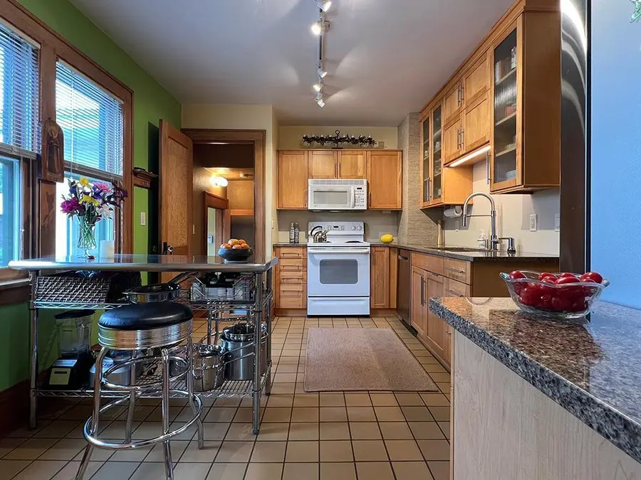 8220 Lake Drive Ne, Forest Lake, MN 55025 - Image #3