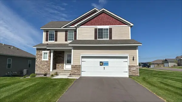 10081 Twin Lakes Parkway Nw, Elk River, MN 55330