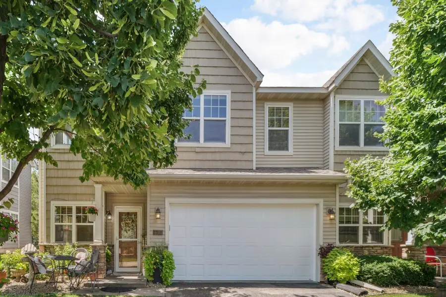 2312 Vierling Drive E, Shakopee, MN 55379 - Image #2