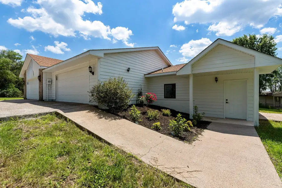 110 132nd Avenue Ne, Blaine, MN 55434 - Image #3