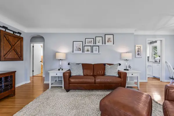 1631 Oregon Avenue S, Minneapolis, MN 55426