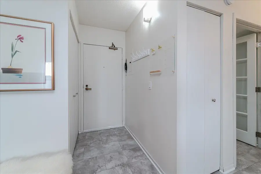 2601 Kenzie Terrace #519, Minneapolis, MN 55418 - Image #3