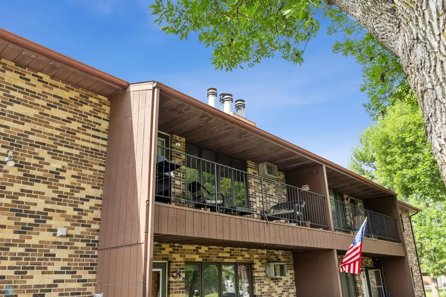2636 18th Street S #8, Fargo, ND 58103 - Image #2