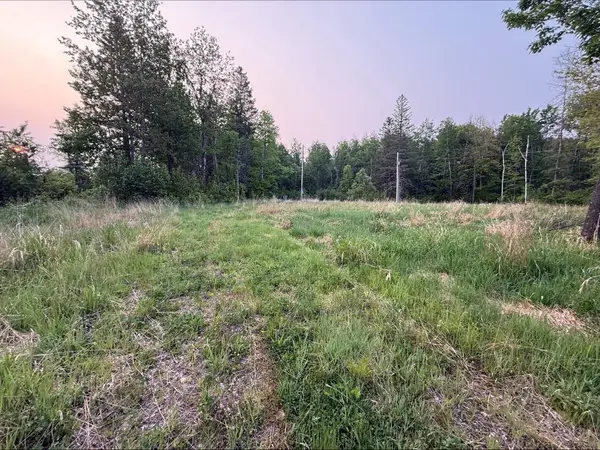 1102 W County Line Road, Tamarack, MN 55787