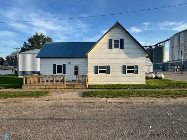 114 5th, Finley, ND 58230