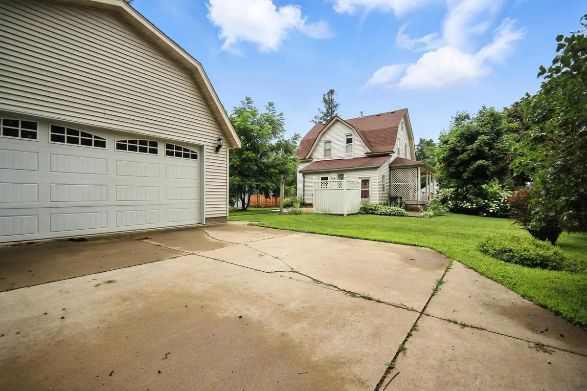 203 E Mckinley Street, Owatonna, MN 55060 - Image #1