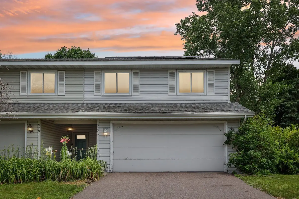 9205 29th Avenue N, Minneapolis, MN 55427 - Image #1