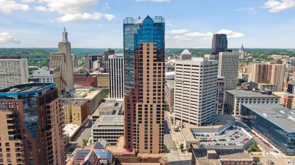 168 E 6th Street E #3004, Saint Paul, MN 55101