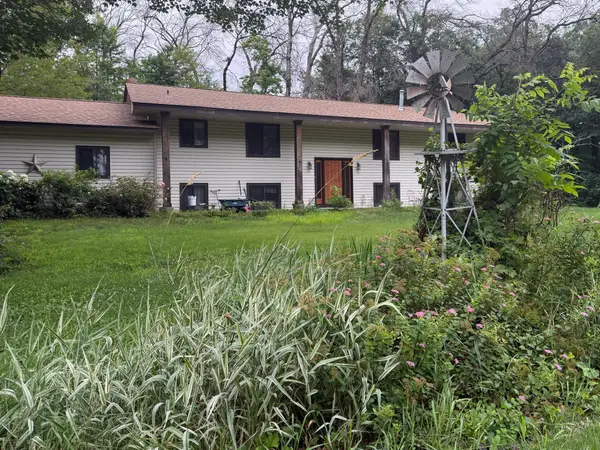 22525 Linnet Street Nw, Bethel, MN 55005