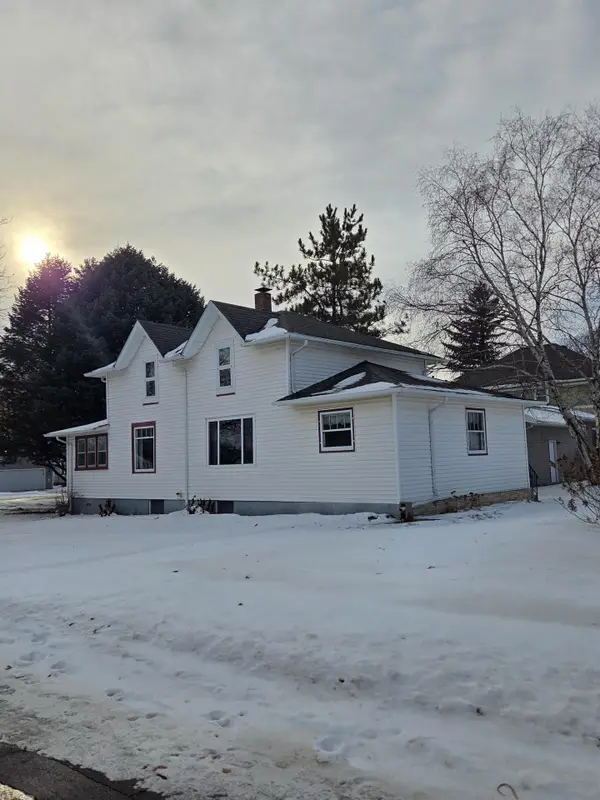 303 1st Street Nw, New Richland, MN 56072