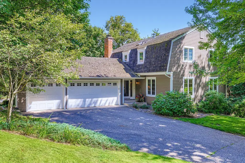 3900 Hillcrest Way, Wayzata, MN 55391 - Image #1