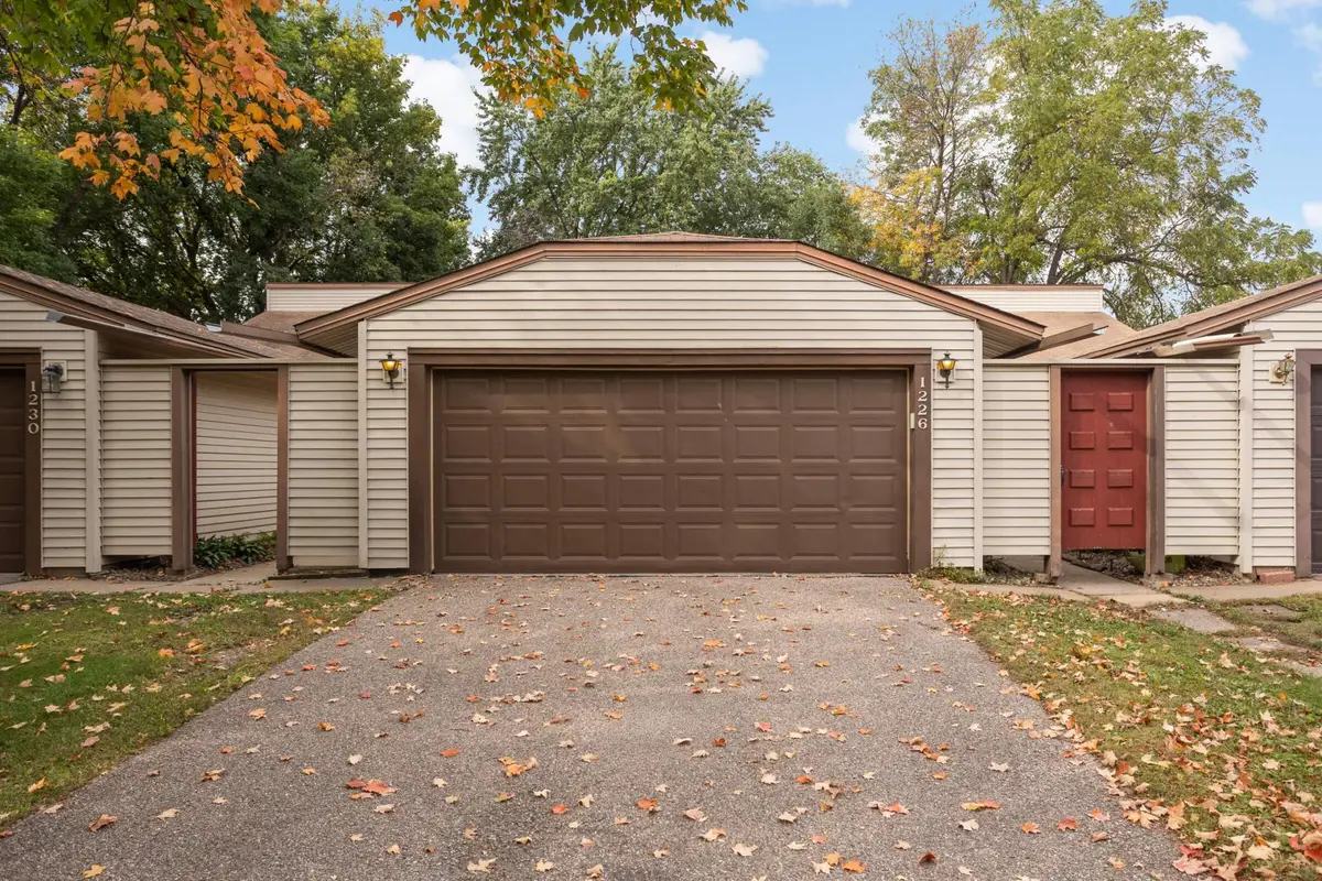 1226 Polk Street S, Shakopee, MN 55379 - #1