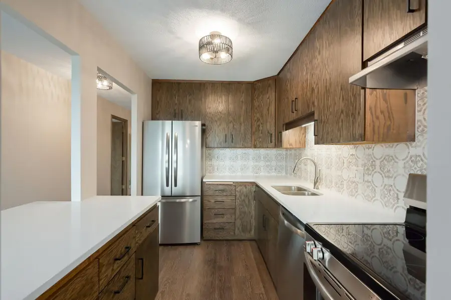 410 Groveland Avenue #601, Minneapolis, MN 55403 - Image #3