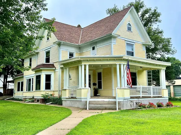 324 Monroe Avenue, Ortonville, MN 56278