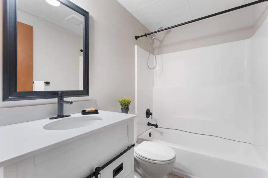 2011 Viking Drive Nw #23, Rochester, MN 55901 - Image #3