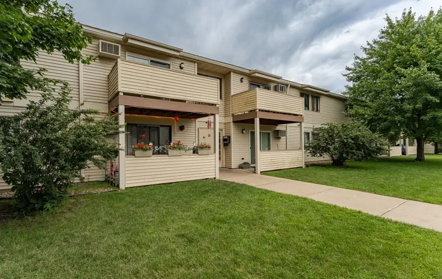 2106 Valleyhigh Drive Nw #A202, Rochester, MN 55901 - Image #2