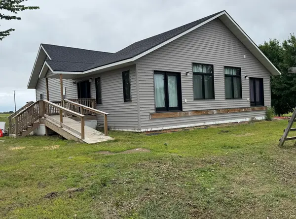 37994 450th Avenue, Perham, MN 56573