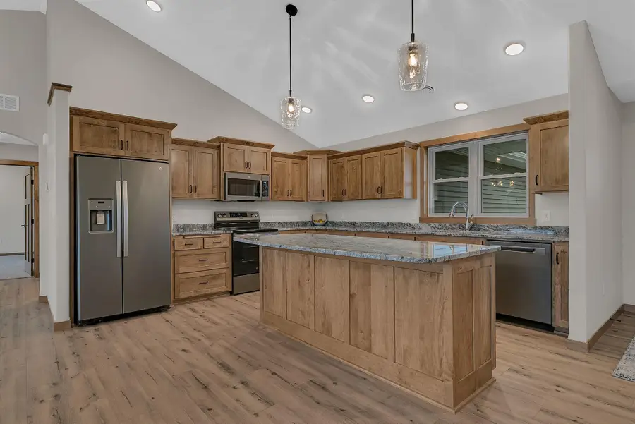 1958 68th Avenue N, Saint Cloud, MN 56303 - Image #3