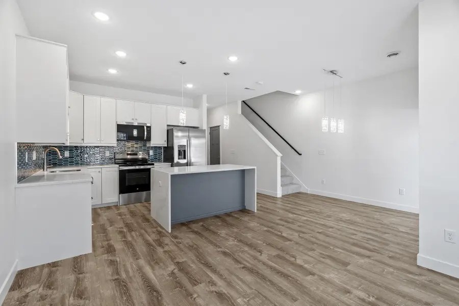 425 W 8th Street #21, New Richmond, WI 54017 - Image #3