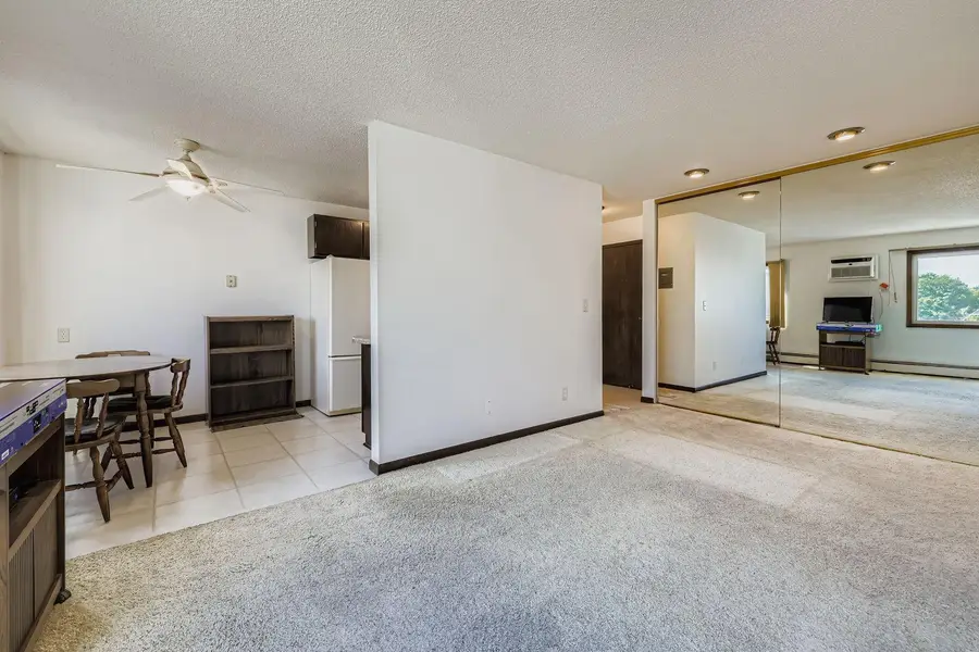 333 8th Street Se #308, Minneapolis, MN 55414 - Image #3