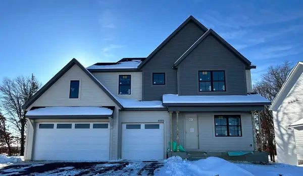 6555 108th Street S, Cottage Grove, MN 55016