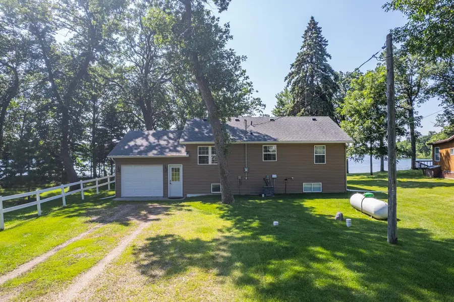23545 W Foxview Lane, Detroit Lakes, MN 56501 - Image #2