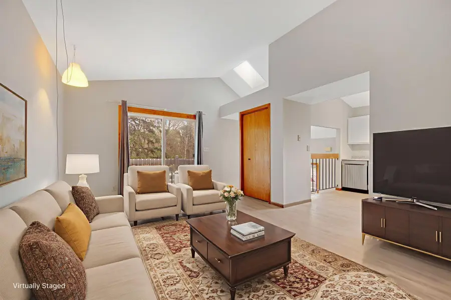 885 70th Avenue N, Minneapolis, MN 55430 - Image #2