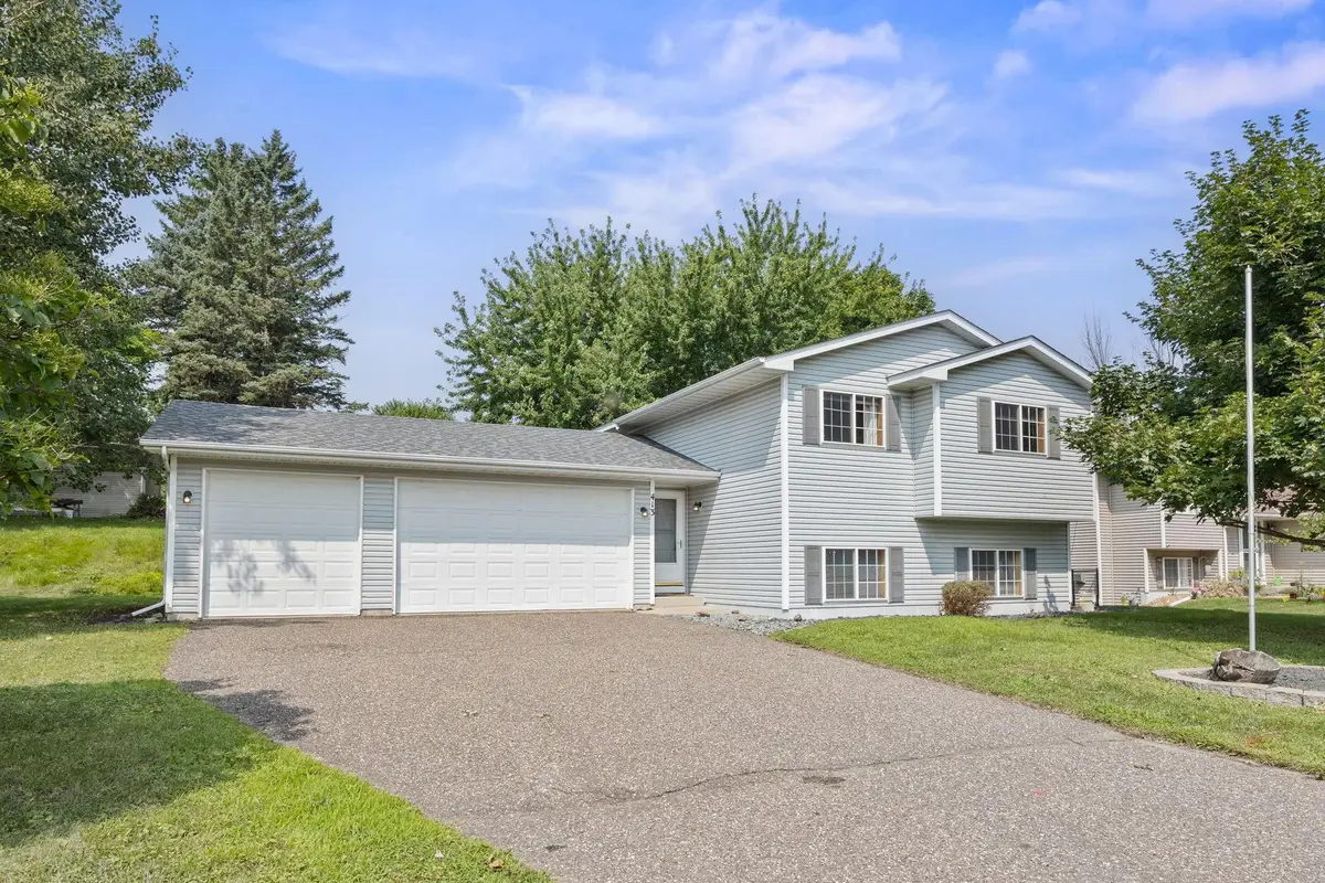 413 Wagon Wheel Circle, Buffalo, MN 55313 - Image #1