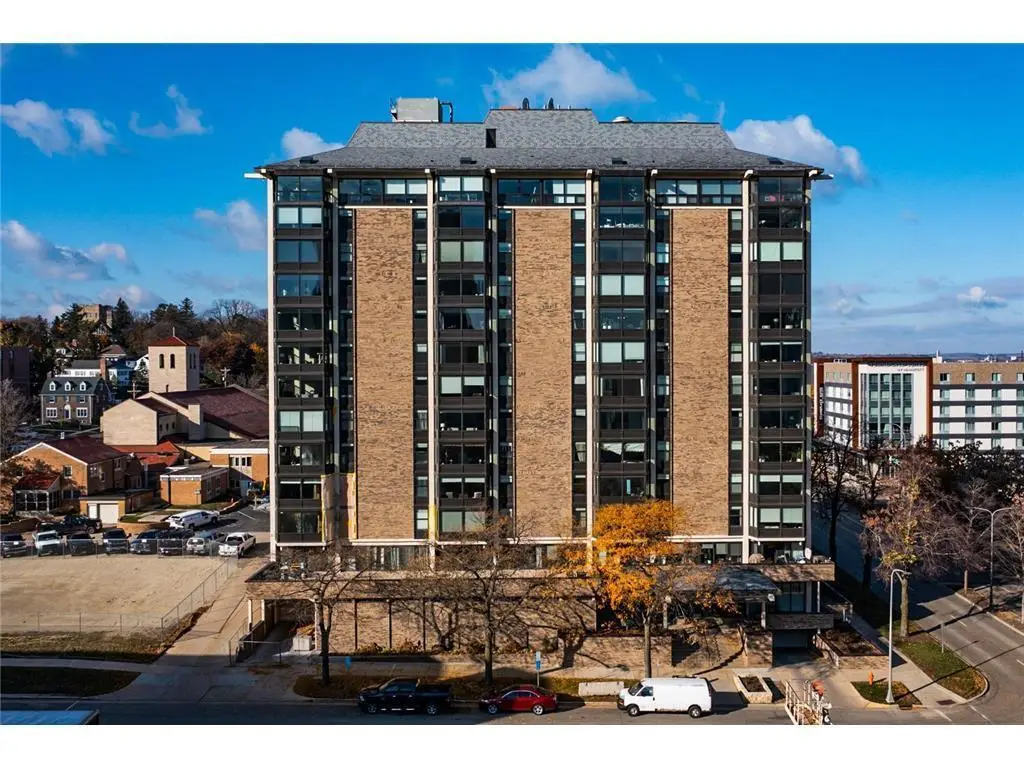 207 5th Avenue Sw #802, Rochester, MN 55902 - Image #1