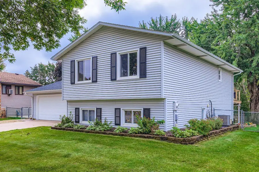 8799 Indian Boulevard S, Cottage Grove, MN 55016 - Image #2