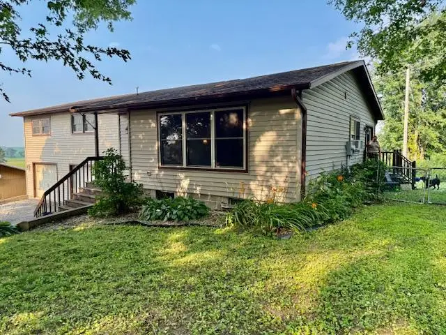 110 Lyndale Street S, Mabel, MN 55954 - #1