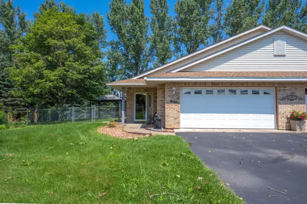 1812 Wooden Shoe Court #1812, Baldwin, WI 54002