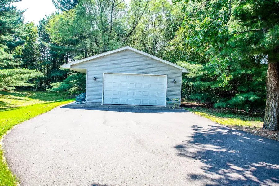 725 Packer Drive, Hudson, WI 54016 - Image #3
