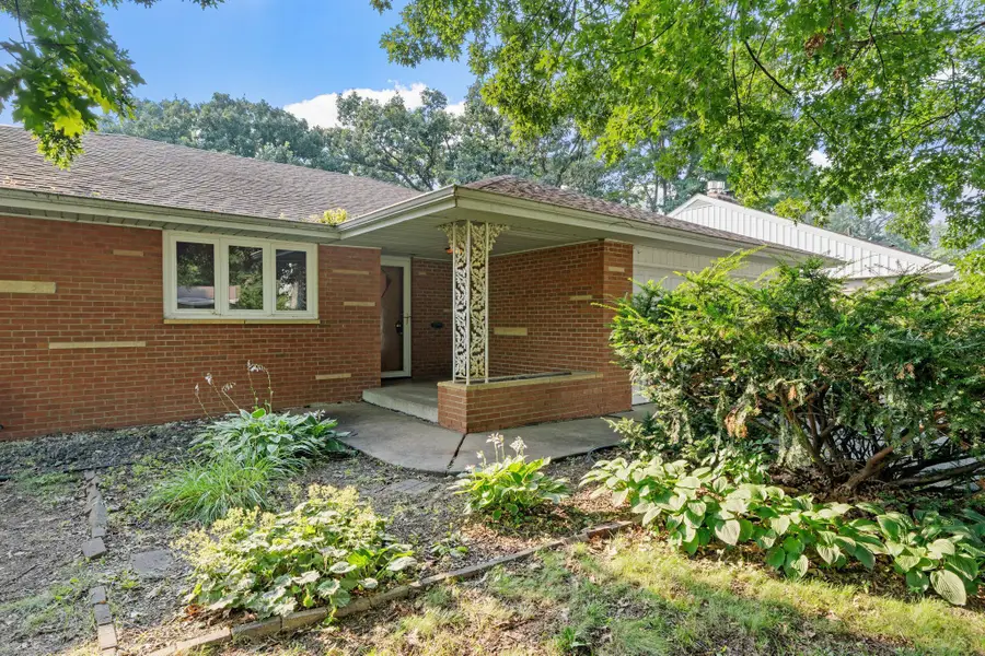 3337 Decatur Lane, Minneapolis, MN 55426 - Image #2