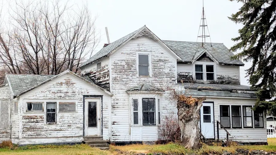 1003 Central Avenue, Walhalla, ND 58282 - Image #2