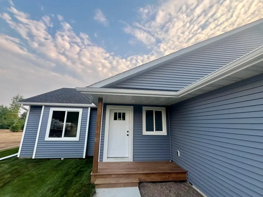 4658 9th Street Ne, Saint Cloud, MN 56304 - Image #3